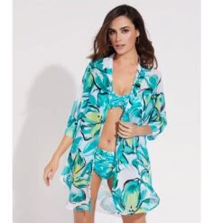 Chemise De Plage Fluide Fond Vert Sara -La Boite à Maillots sara vert